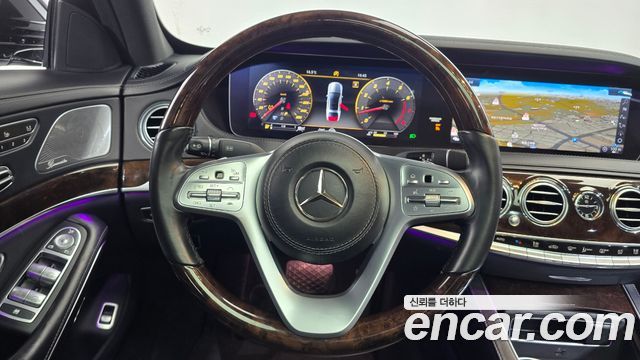 Mercedes-Benz S-Class 2020 — photo 13