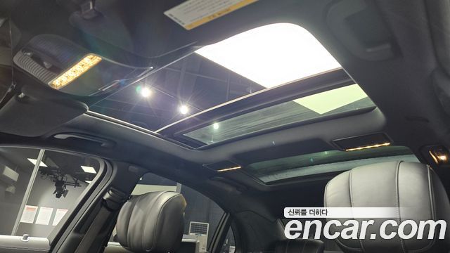 Mercedes-Benz S-Class 2020 — photo 19