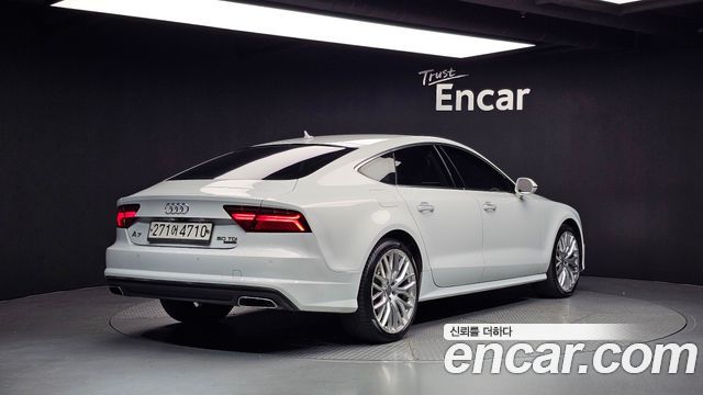 Audi A7 2016 — photo 2