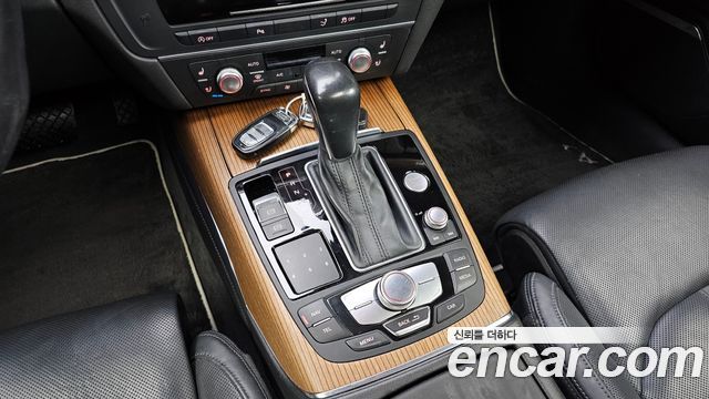 Audi A7 2016 — photo 9