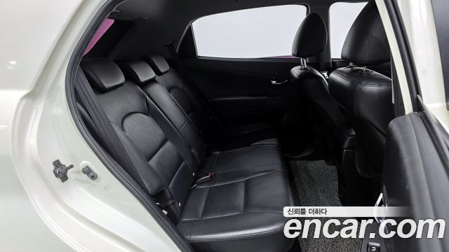 KG Mobility KORANDO 2011 — photo 12