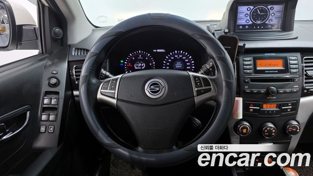 KG Mobility KORANDO 2011 — photo 13