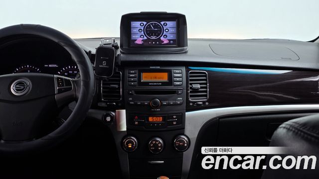 KG Mobility KORANDO 2011 — photo 14
