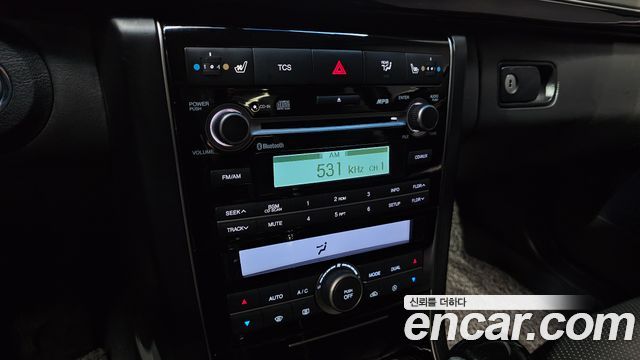 Kia OPIRUS 2011 — photo 16