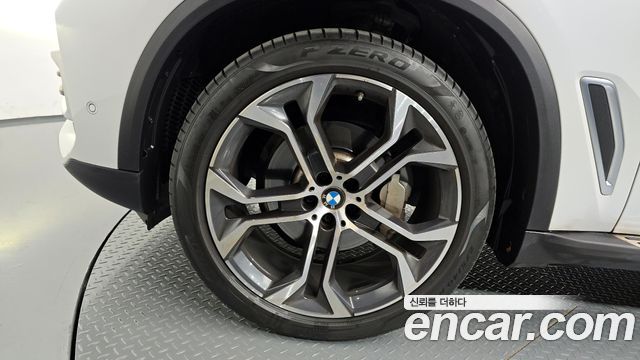BMW X5 2022 — photo 5