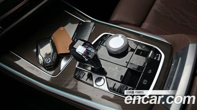 BMW X5 2022 — photo 9