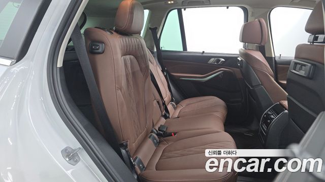 BMW X5 2022 — photo 12