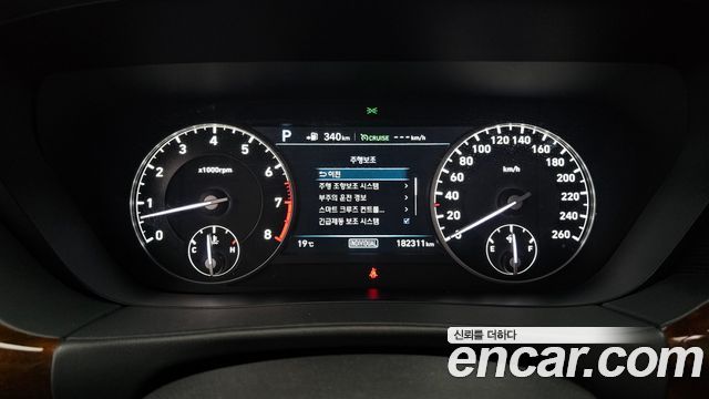 Genesis EQ900 2016 — photo 8