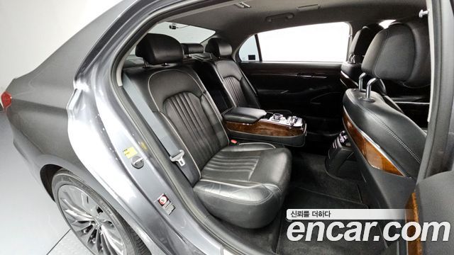 Genesis EQ900 2016 — photo 12