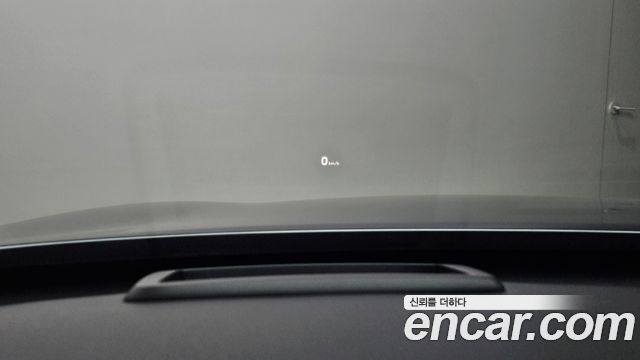 Genesis EQ900 2016 — photo 19