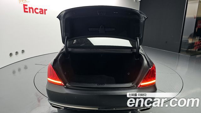 Genesis EQ900 2016 — photo 20