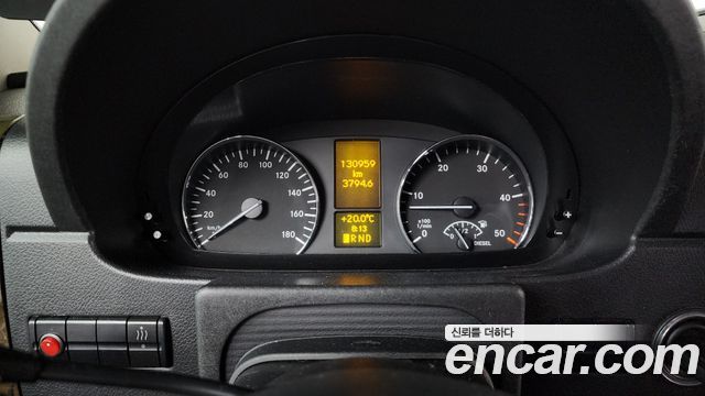 Mercedes-Benz Sprinter 2013 — photo 8