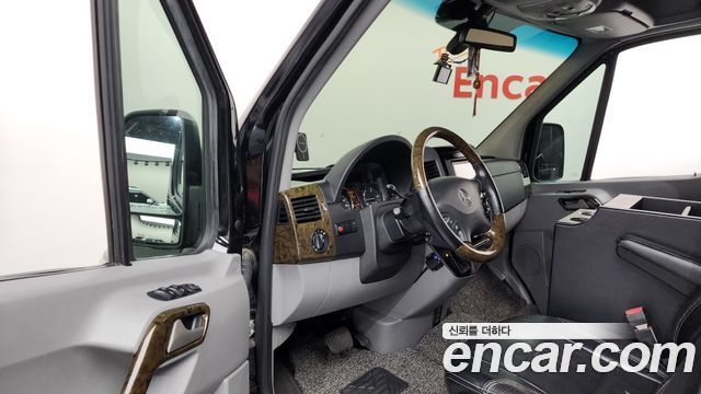 Mercedes-Benz Sprinter 2013 — photo 10