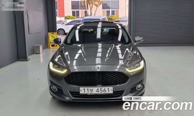 Ford Mondeo 2015 — photo 3