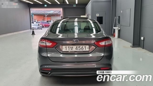 Ford Mondeo 2015 — photo 4