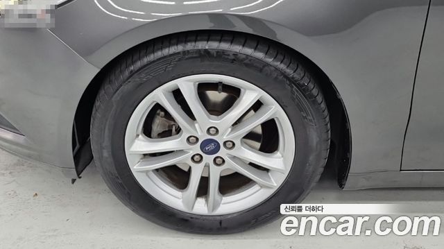 Ford Mondeo 2015 — photo 5