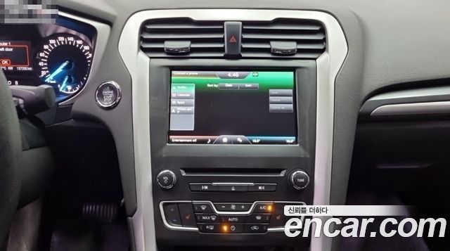 Ford Mondeo 2015 — photo 12
