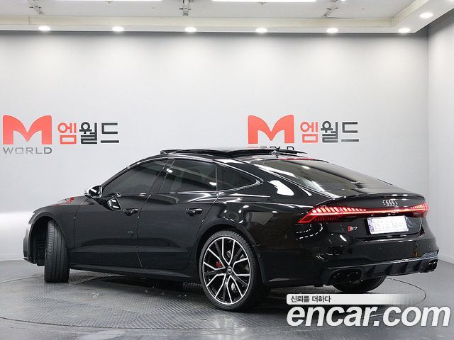Audi S7 2023 — photo 4