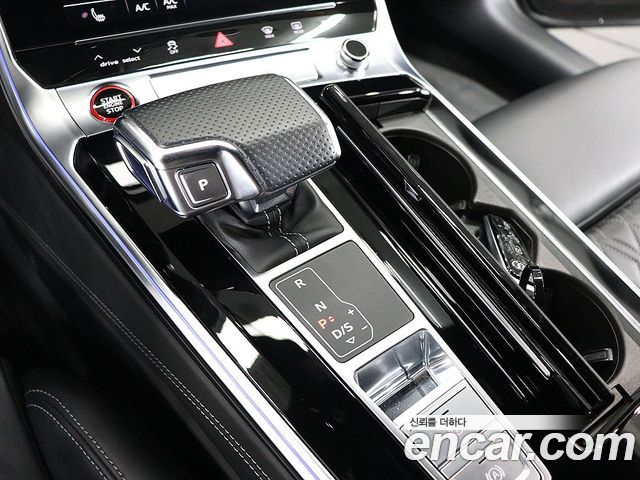 Audi S7 2023 — photo 9