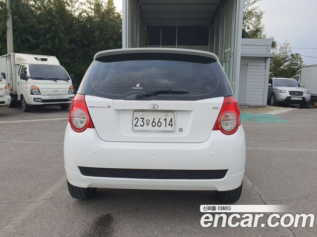 Chevrolet Korea Gentra 2010 — photo 4