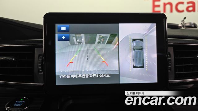 Ford Explorer 2020 — photo 16