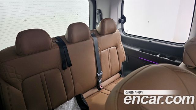 Hyundai Staria 2024 — photo 17