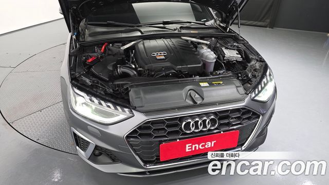 Audi A4 2021 — photo 6