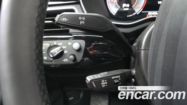 Audi A4 2021 — photo 16