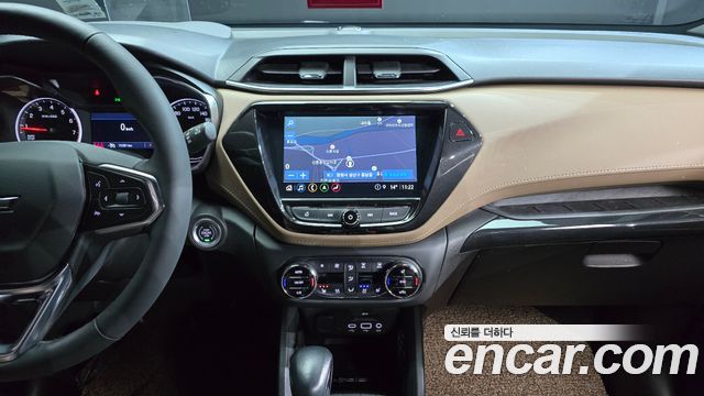 Chevrolet Korea Trailblazer 2022 — photo 14