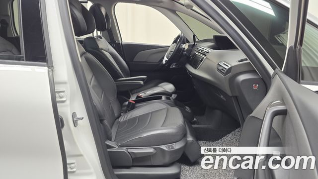 Citroën / DS C4 SpaceTourer 2021 — photo 10