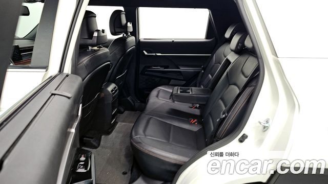 KG Mobility Torres 2025 — photo 11