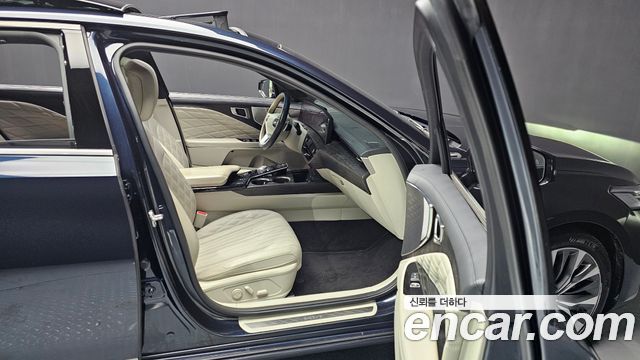 Kia K8 2022 — photo 11