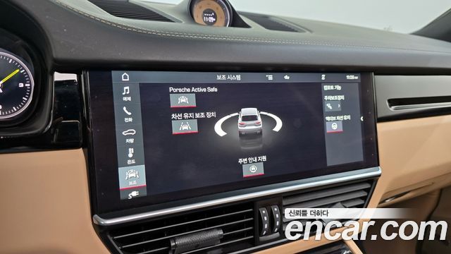 Porsche Cayenne 2020 — photo 17