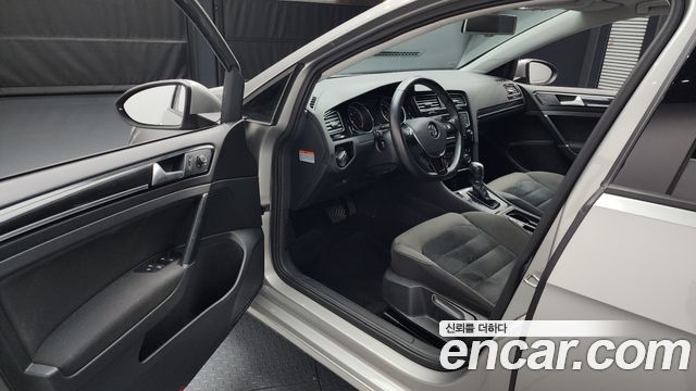 Volkswagen Golf 2016 — photo 10