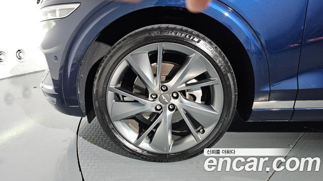 Genesis GV70 2021 — photo 5