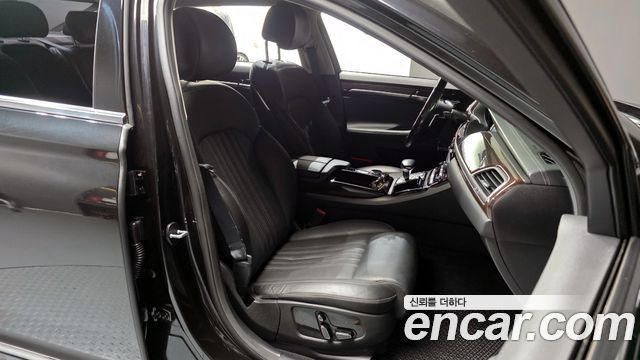 Genesis EQ900 2018 — photo 12
