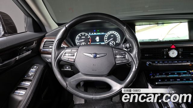 Genesis EQ900 2018 — photo 13