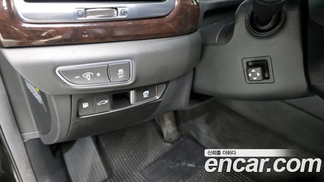 Genesis EQ900 2018 — photo 15