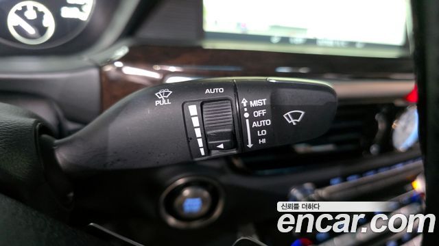 Genesis EQ900 2018 — photo 16