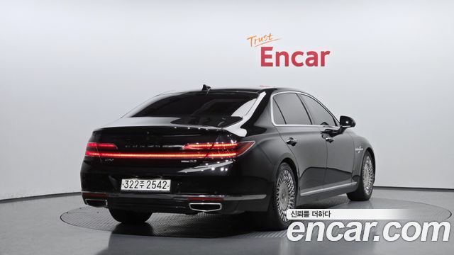 Genesis G90 2019 — photo 2