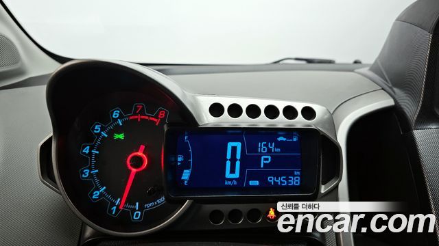Chevrolet Korea Aveo 2013 — photo 8