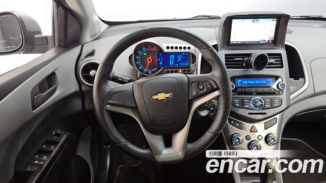 Chevrolet Korea Aveo 2013 — photo 13