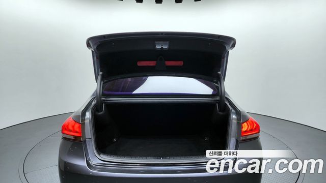 Hyundai Genesis 2015 — photo 20