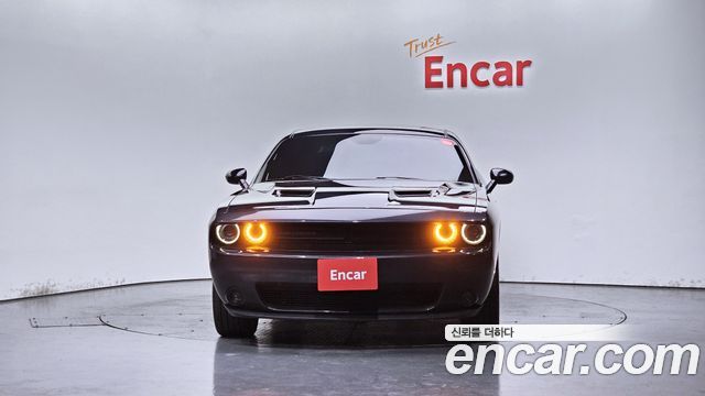 Dodge Challenger 2018 — photo 3