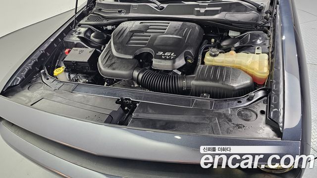 Dodge Challenger 2018 — photo 6