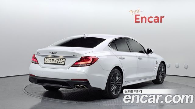 Genesis G70 2018 — photo 2