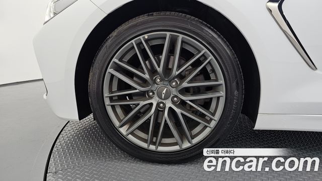 Genesis G70 2018 — photo 5