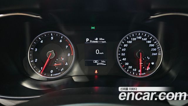 Genesis G70 2018 — photo 8