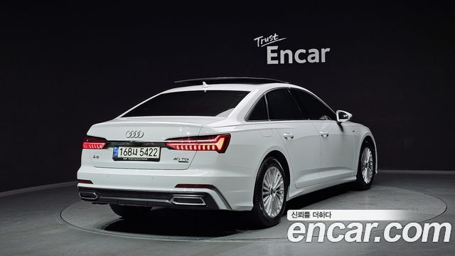 Audi A6 2021 — photo 2