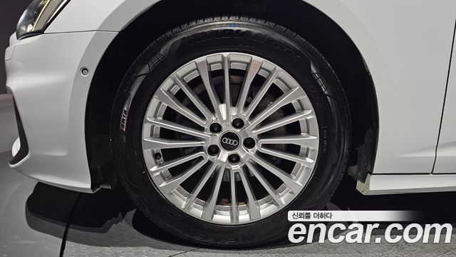 Audi A6 2021 — photo 5